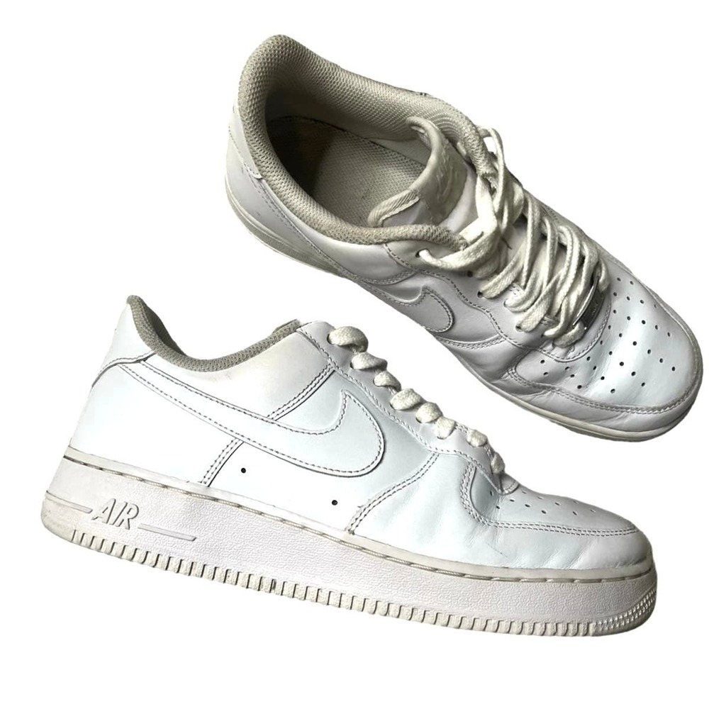 Nike Women's Size 9.5 Air Force 1 Trainers Classic White Chunky Sneakers